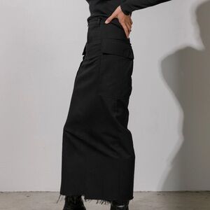 Local European Cargo Skirt